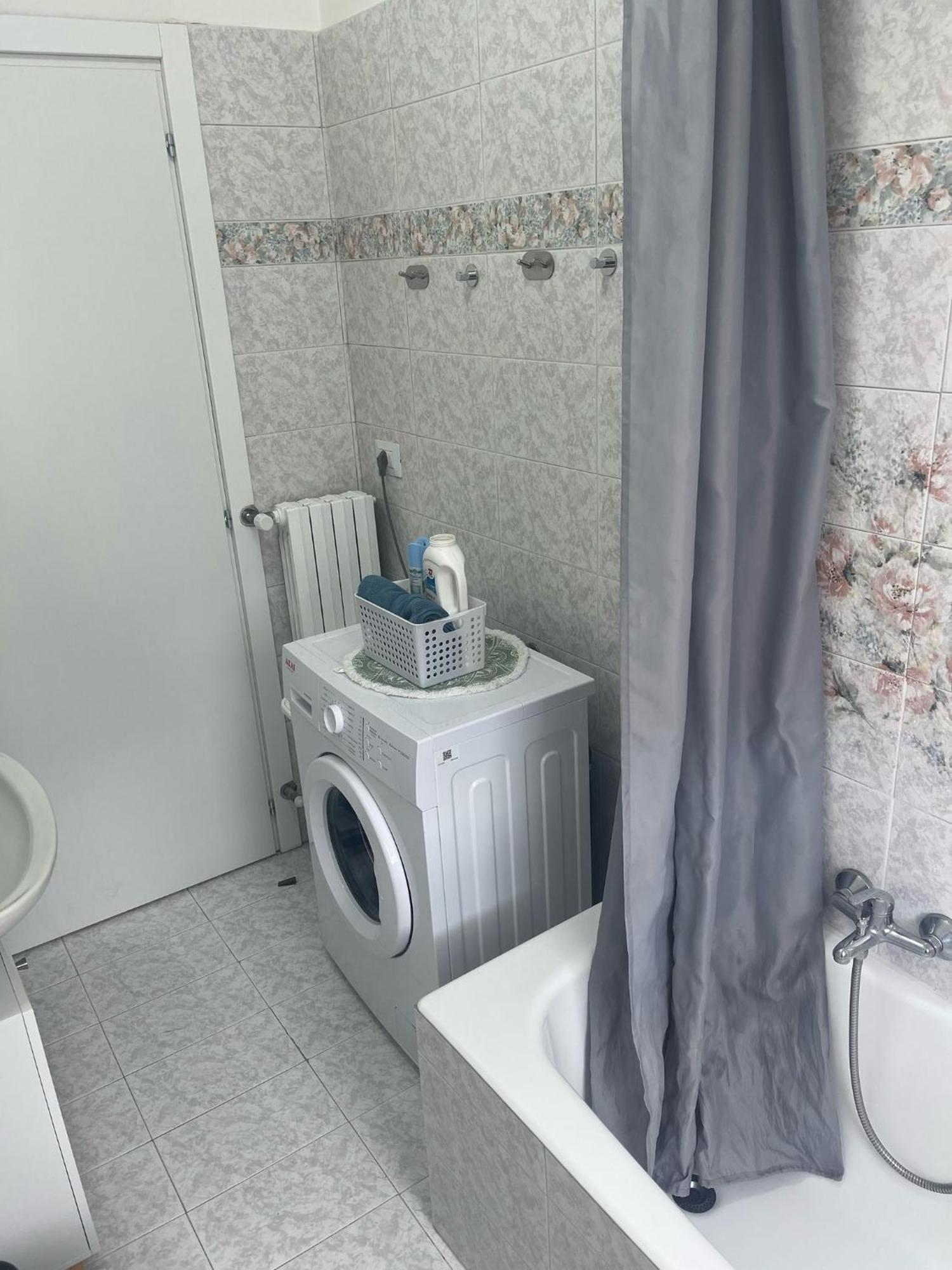 Flori'S Home Бергамо Екстериор снимка